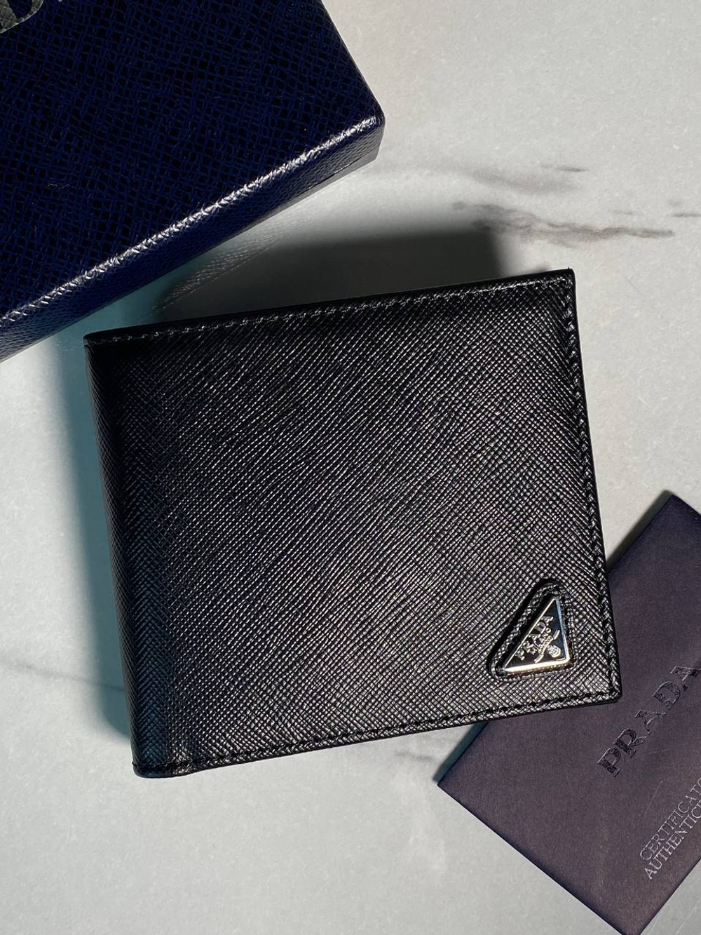 Кошелёк Prada