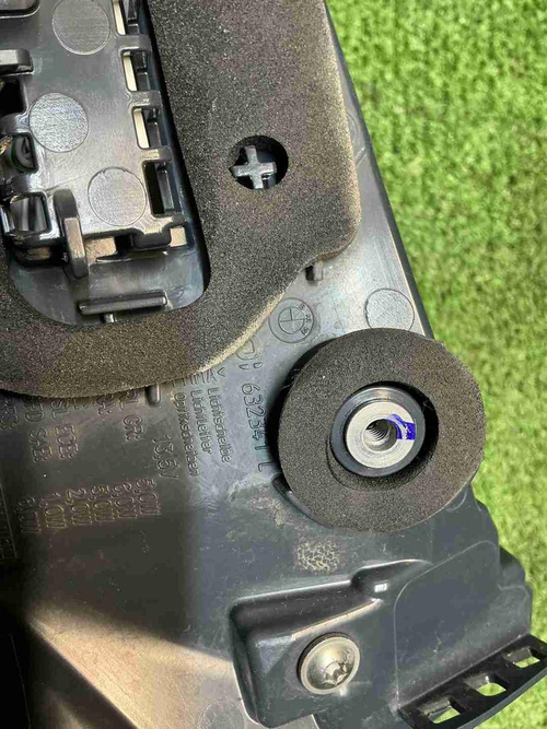 Фонарь левый внутренний BMW 6er G32 (2017-2023)