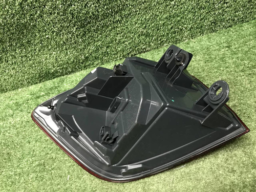 Фонарь правый внешний BMW 3er F30 (2015-2020) LED