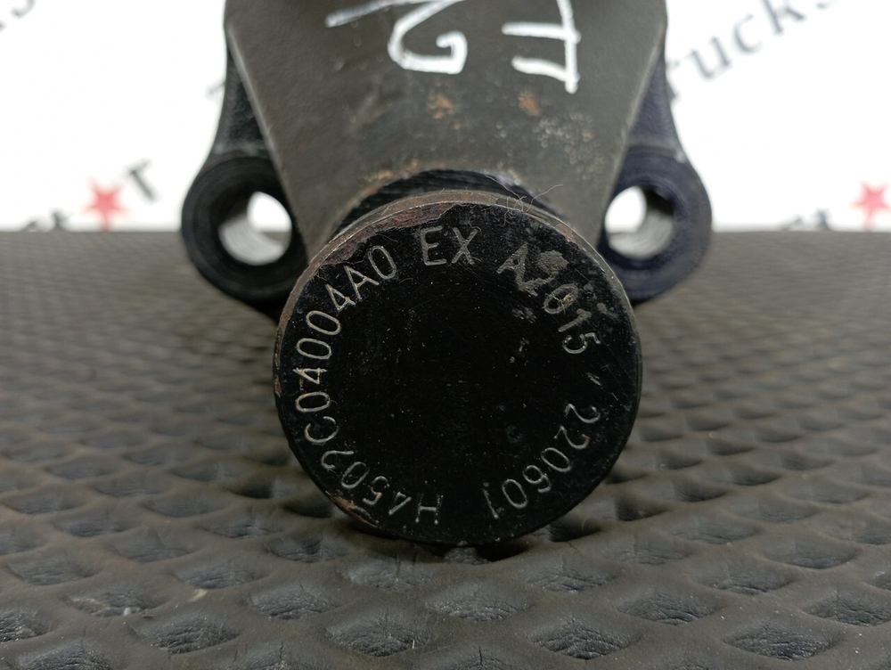 Кронштейн цилиндра подъема кабины 2022г.