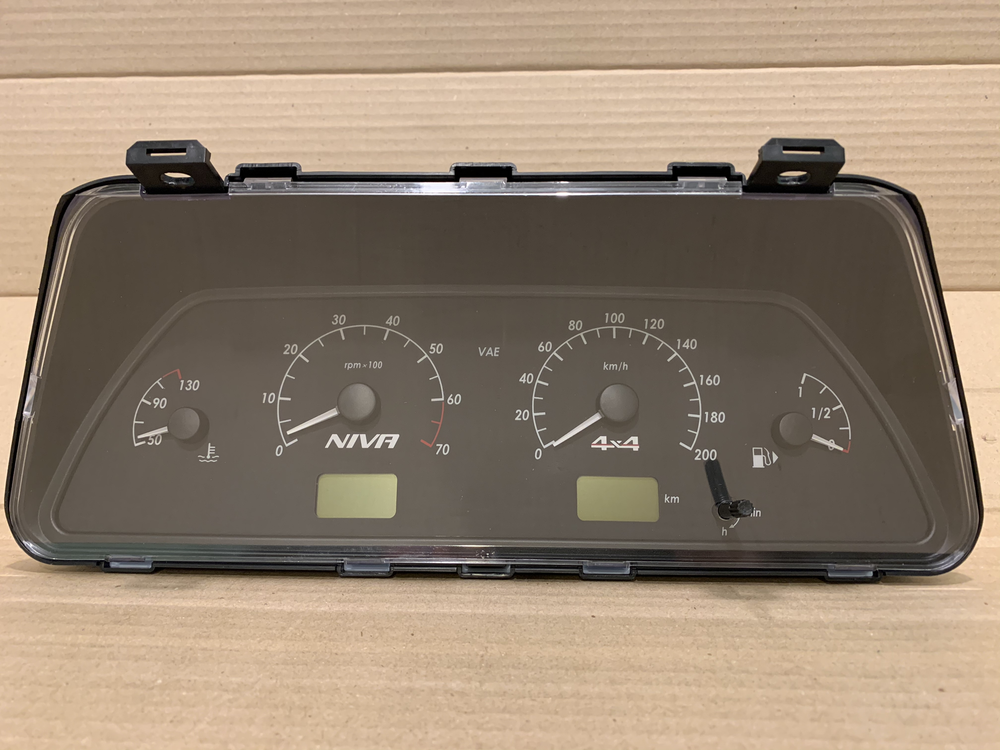 Комбинация  приборов (нового образца) Нива 4x4 / Шевроле/Тревел