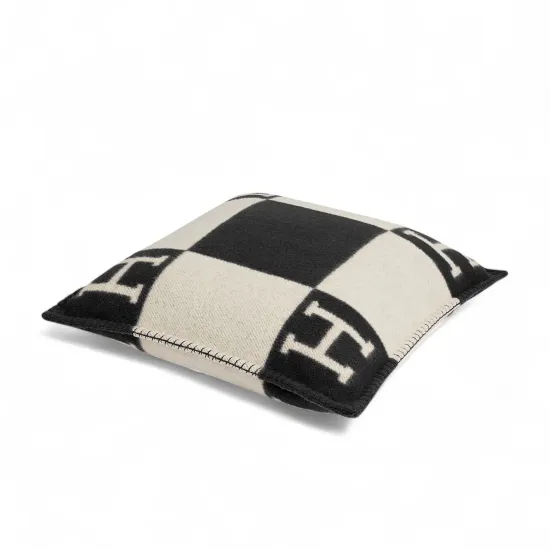 Подушка Hermes Avalon