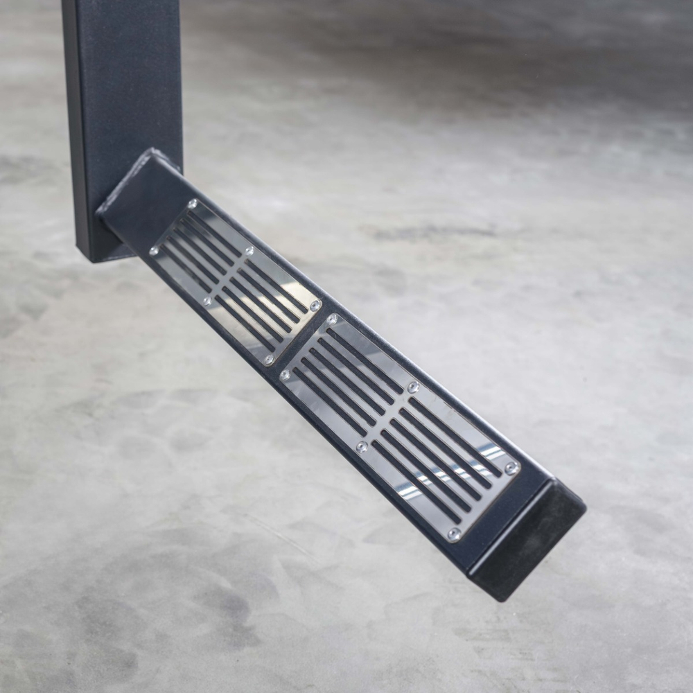 A2024 Глют-машина. Ягодичные. Стек 100 кг