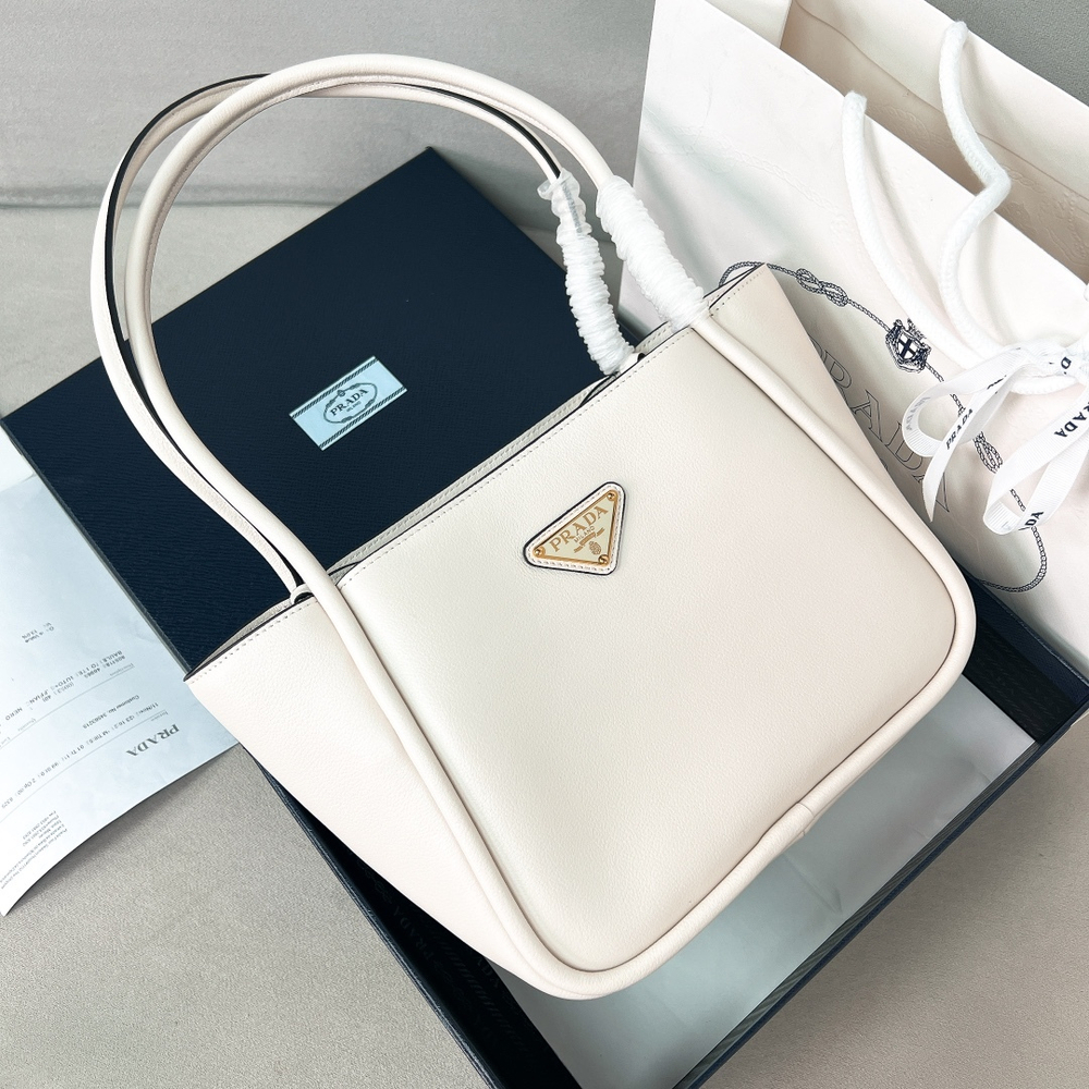 Prada Bag 25 cm