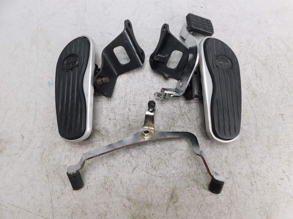 Платформы водительские с лапками Yamaha Drag Star 400 Classic VH01J
