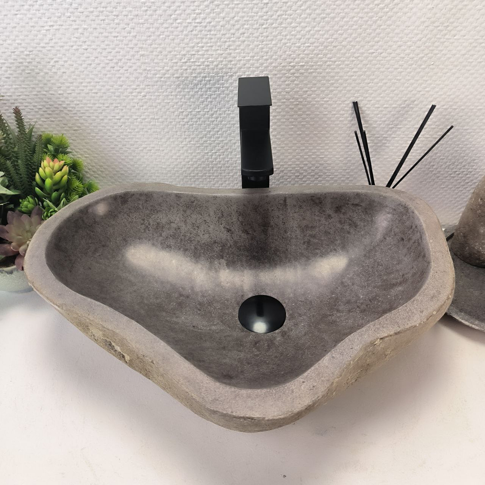 Раковина из речного камня RS-63650 (54*39*15) 0122