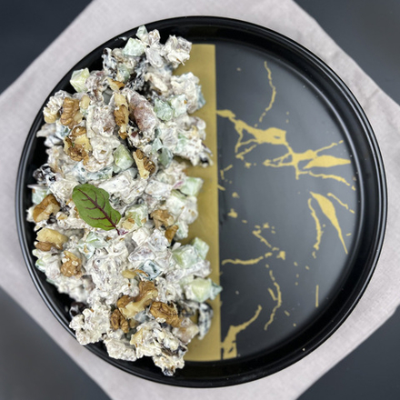 Салат с телятиной и черносливом