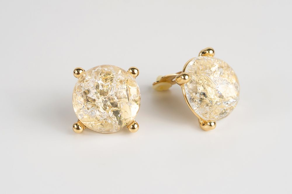 Винтажные клипсы Trifari с эффектом «Колотый лед»