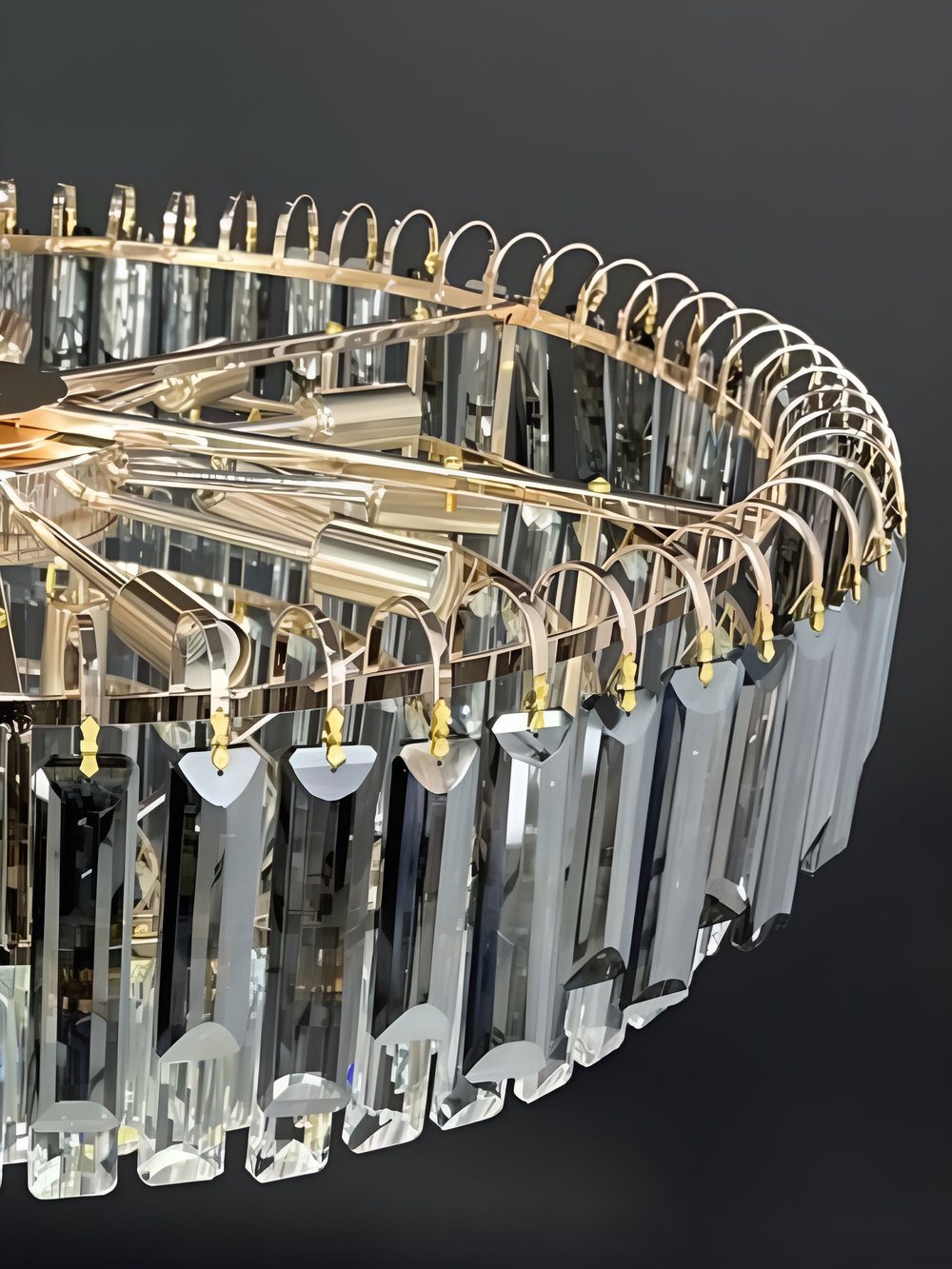 Люстра подвесная Lanbos, 18 ламп Е14, до 720 Вт, до 45 кв м, золото