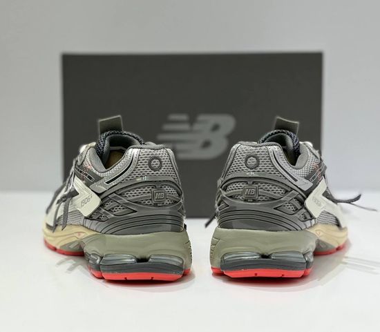 Кроссовки New Balance 1906A "Grey Redline"