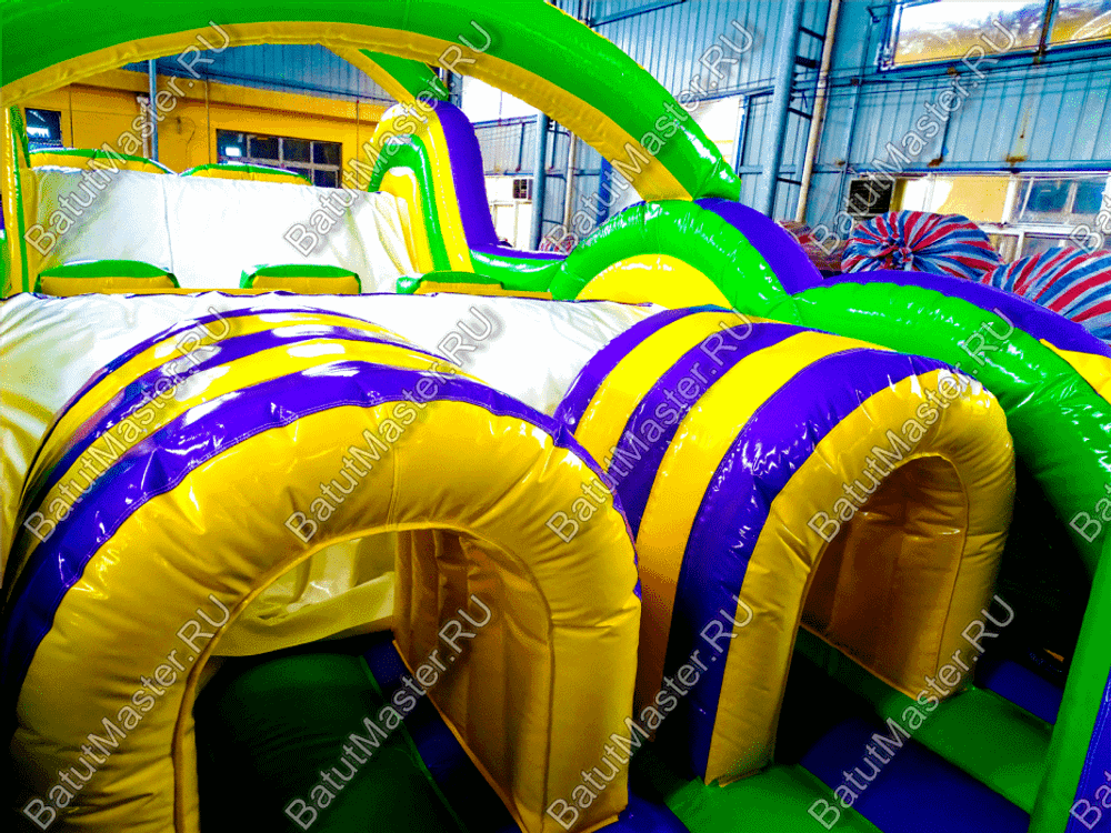 Надувной батут "Длинная полоса препятствий" 29*4*5 м