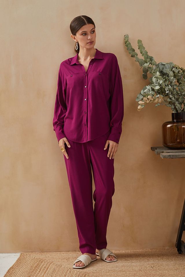 Легкие брюки пурпурного цвета