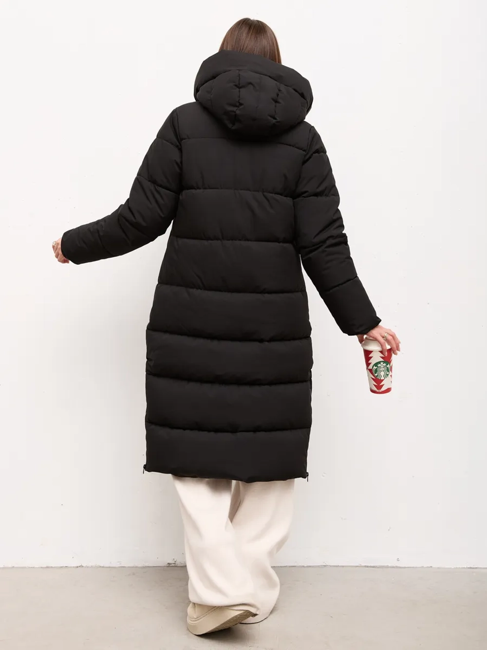 Куртка зимняя длинная с капюшоном