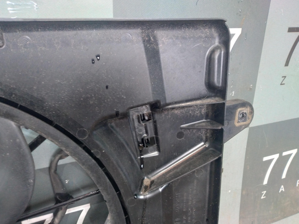 Диффузор вентилятора радиатора Haval F7 1 19-24 Б/У Оригинал 1308101XKQ00A