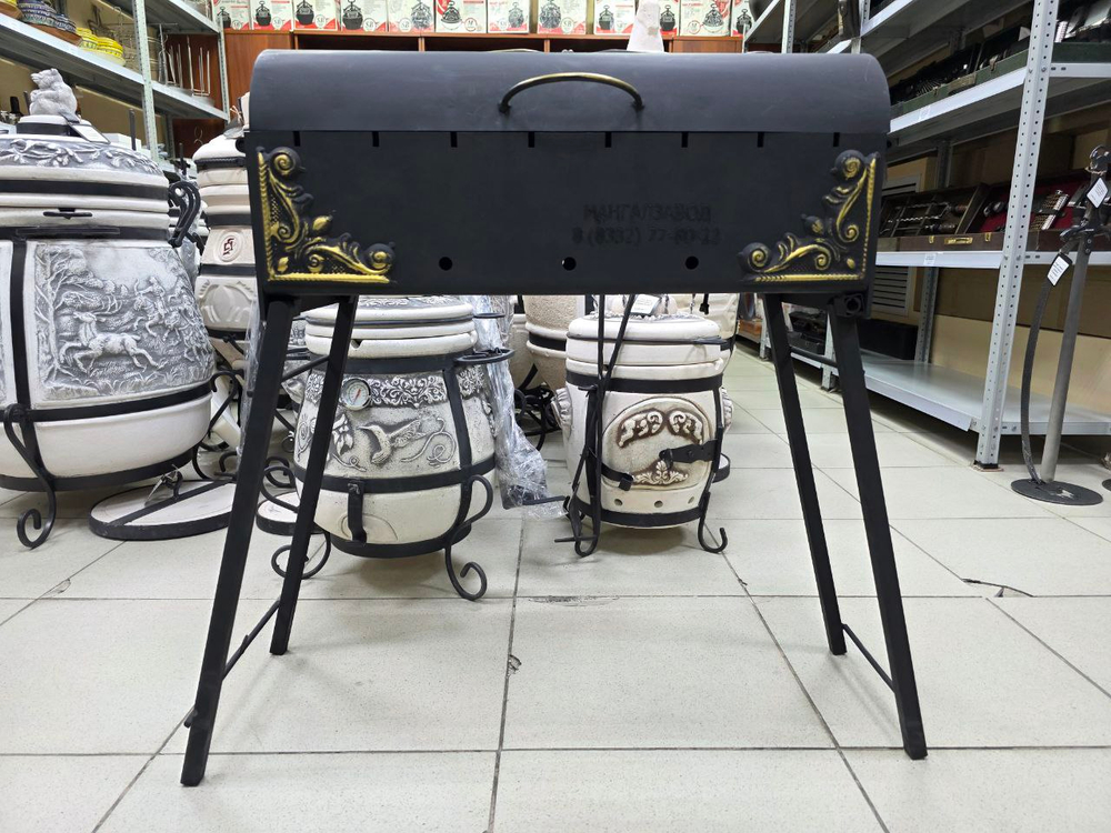 Если вы подбираете мангал купить в Казани и нужен компактный мангал 5 мм, рассмотрите мангал Сундучок с крышкой гриль: это складной мангал для дачи и выездов, который удобно перевозить и хранить, при этом он подходит как мангал для шашлыка, мангал для мяса и овощей и как мангал гриль с крышкой. Можно докупить решетку гриль, шампуры, совок и кочергу, а если нужен казан — отдельно подобрать подставку под казан и сам казан в магазине; доступна доставка по Казани и отправка по России.