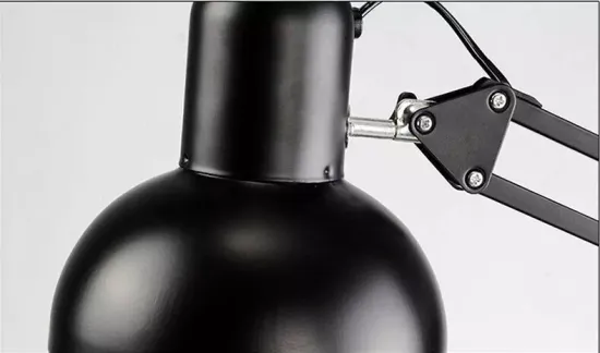 Настольная лампа для идеальных бликов DeskLamp чёрная