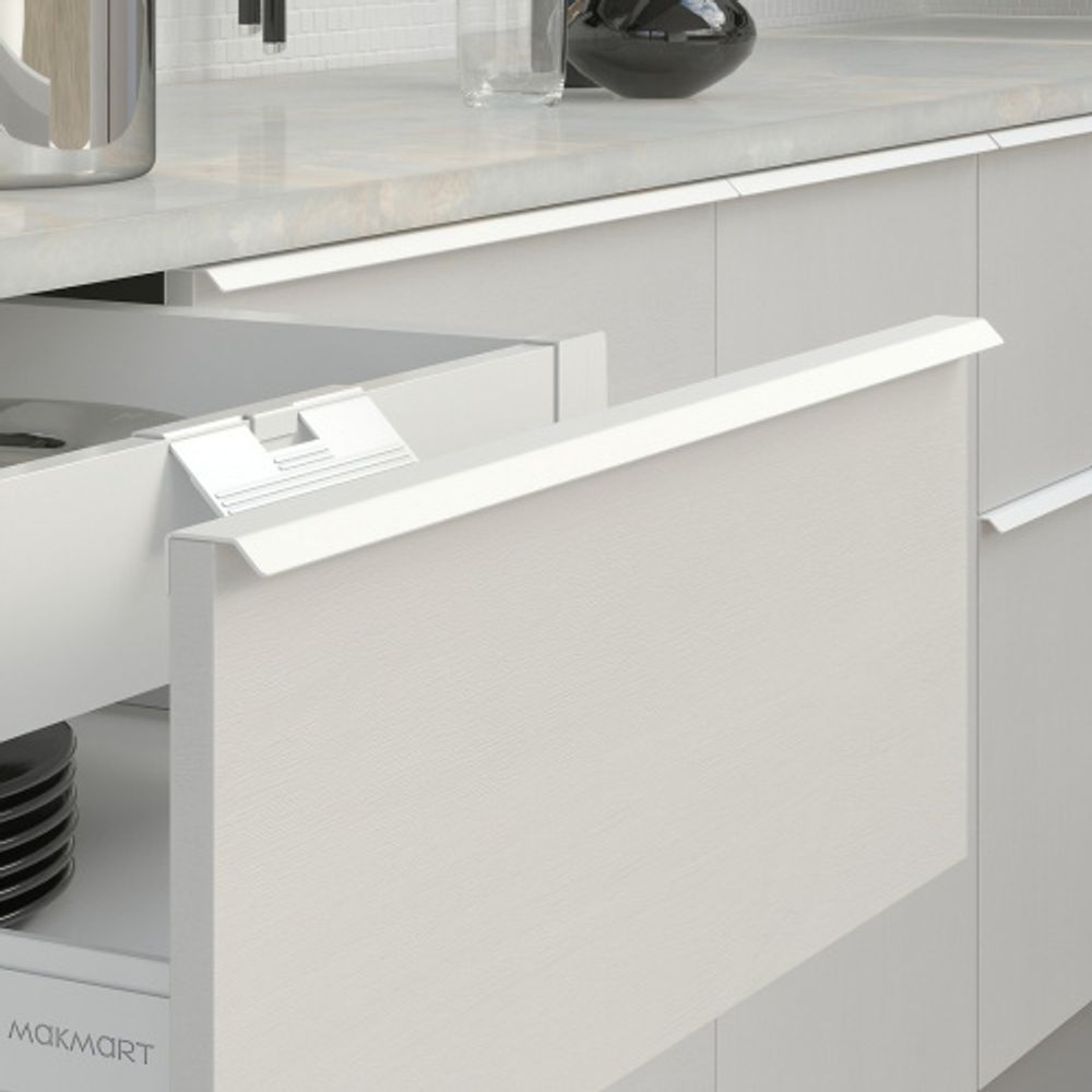 Ручка-профиль накладная L.596мм, отделка белый бархат (матовый)