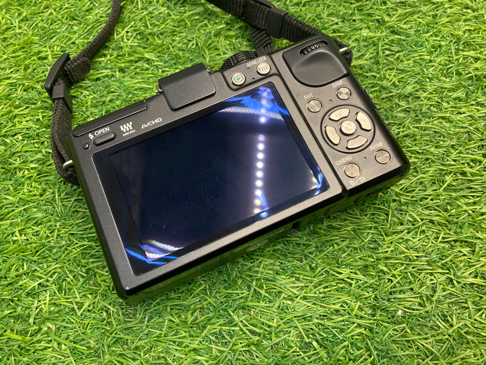 Panasonic Lumix DMC-GX1