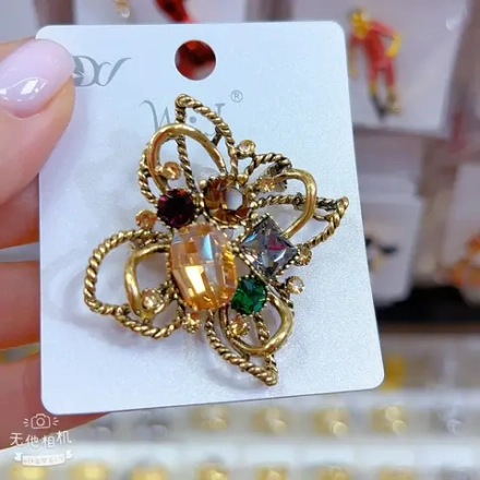 Броши Jewelry - арт006