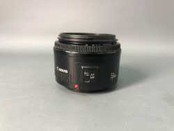 Canon EF 50mm f/1.8 II
