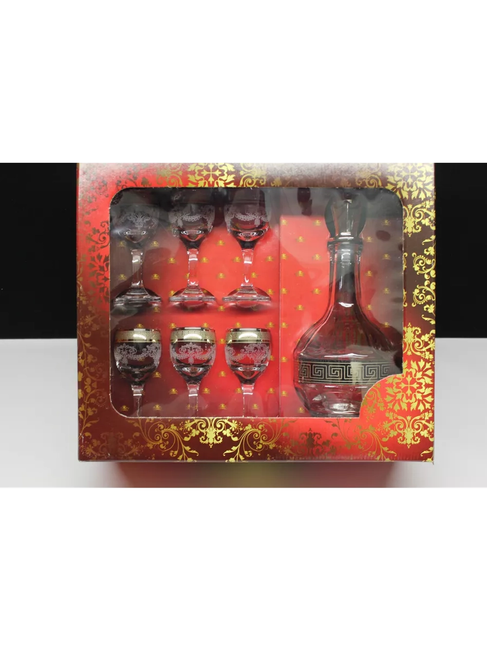 Набор рюмок для водки и графин