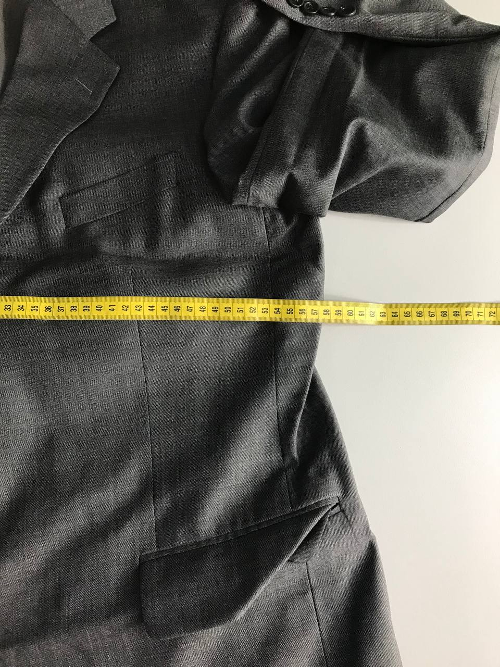 Пиджак для деловой встречи, визуально на 56 размер