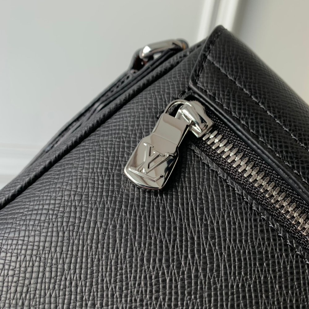 Louis Vuitton District PM Messenger Bag