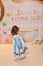 Халиса в Стране чудес