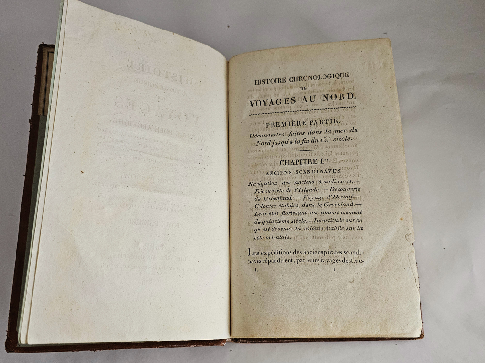"Histoire chronologique des voyages vers le Pole Arctique… (Хронологическая история путешествий в полярную Арктику…).". 1819г.
