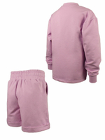 Костюм спортивный для девочки с шортами.