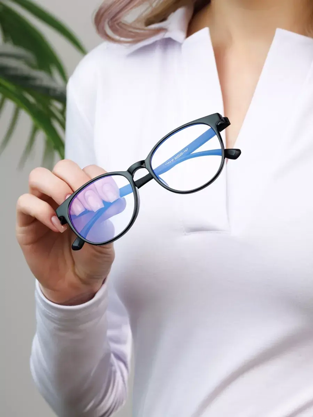 Прозрачные имиджевые очки для компьютера