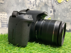 Canon 650D Kit 18-55mm 3.5-5.6 lll 500 кадров