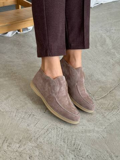 Лоферы из натуральной замши