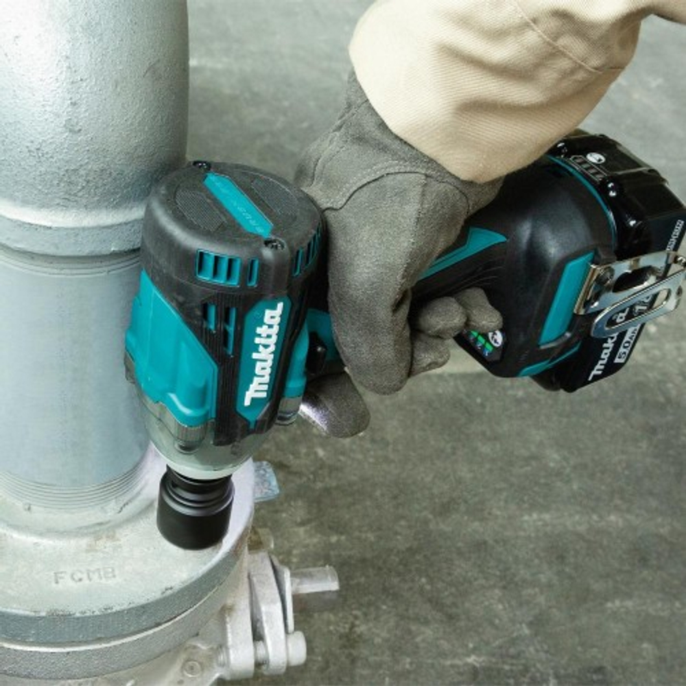 Гайковерт аккумуляторный MAKITA DTW 300 Z без АКБ и ЗУ DTW300Z