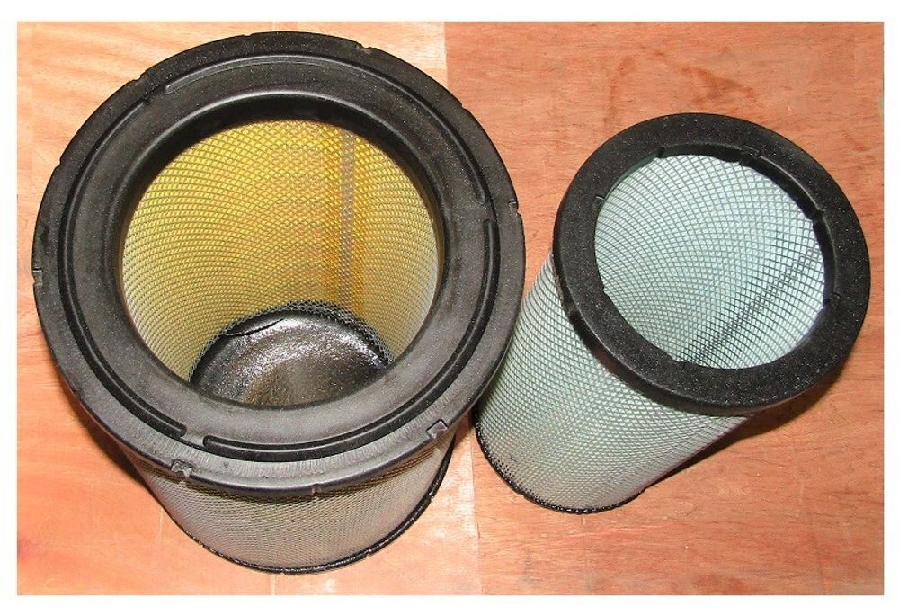 Фильтр воздушный двойной цилиндрический (глухой торец) TDW 562,682 12VTE (Ф1-315х210 х480/Ф2-200х157х445) /Air filter