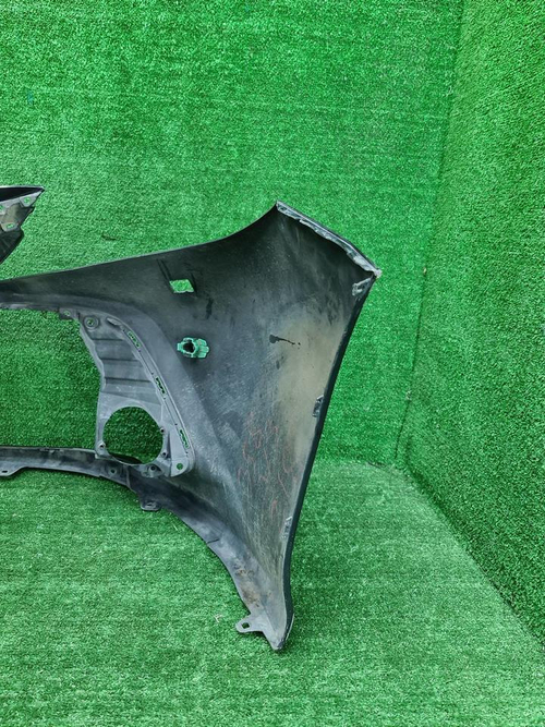 Бампер передний Toyota Camry 8 XV70 (2017-2021)