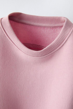 ZARA ОДНОТОННОЕ ХУДИ С ВЫШИВКОЙ, БЛЕДНО-РОЗОВЫЙ