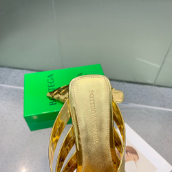 Bottega Veneta Alfie Slipper