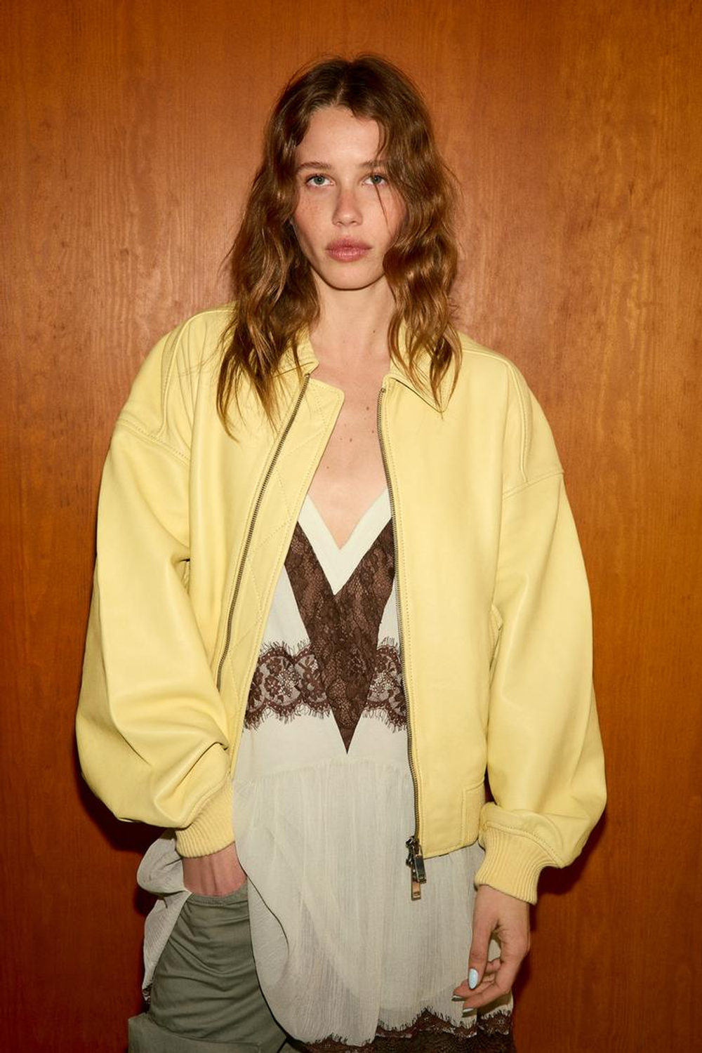 ZARA КУРТКА-БОМБЕР ИЗ 100% КОЖИ, ЖЕЛТЫЙ