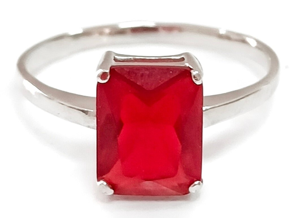 Ювелирное кольцо Эстерелла