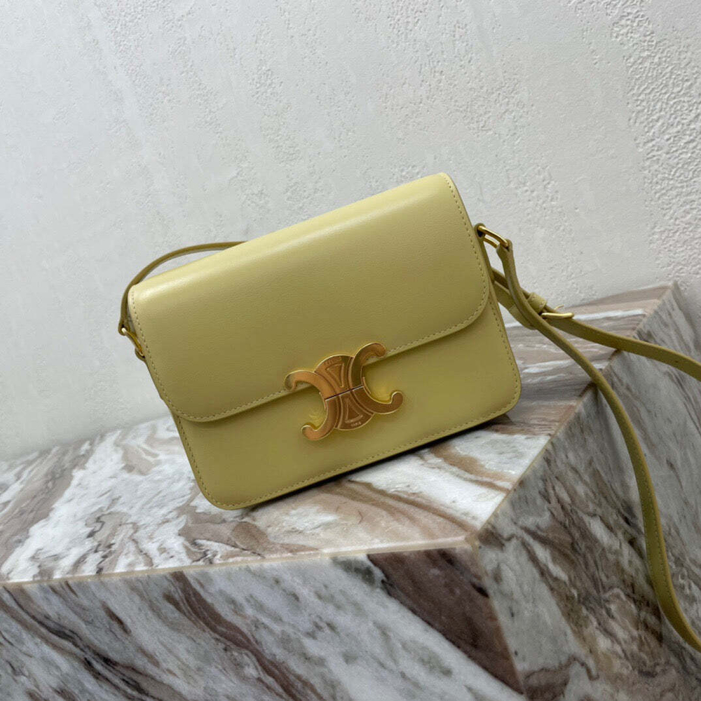 Celine Triomphe 18 cm