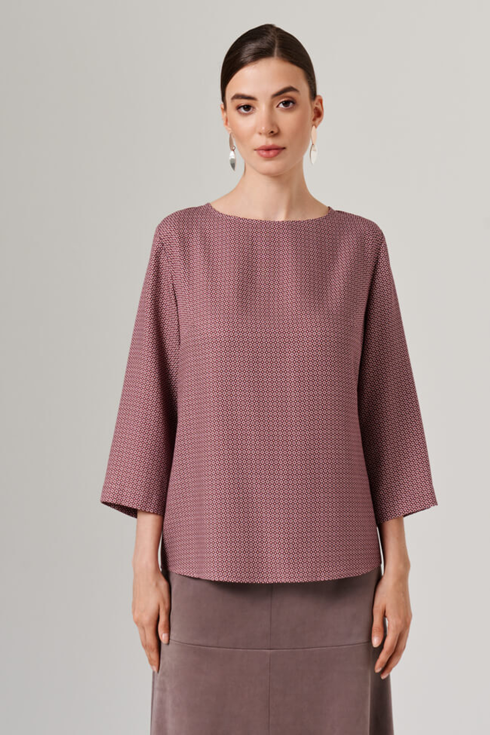 23179 Блузка женская (винный принт)