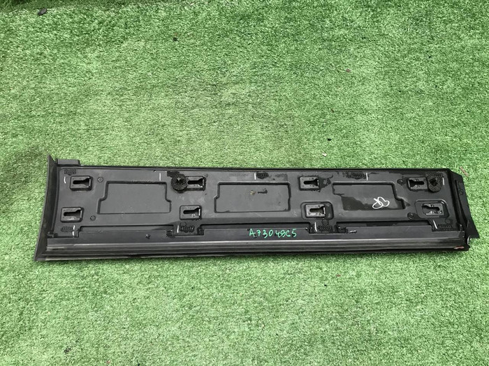 Накладка двери задняя LR Discovery Sport (14-нв)