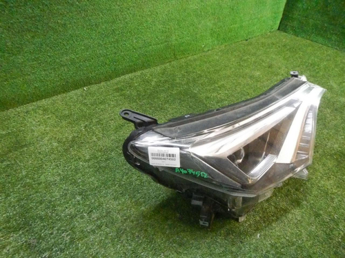 Фара правая Toyota RAV4 4 CA40 (2015-2019) LED