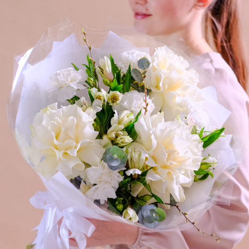 Купить Нежный букет с французскими розами #963