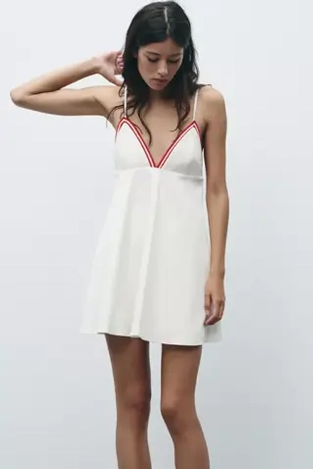 ZARA КОРОТКОЕ ПЛАТЬЕ С КОНТРАСТНЫМИ ДЕТАЛЯМИ В РУБЧИК, БЕЛЫЙ