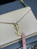YSL Cassandra Medium 22 cm