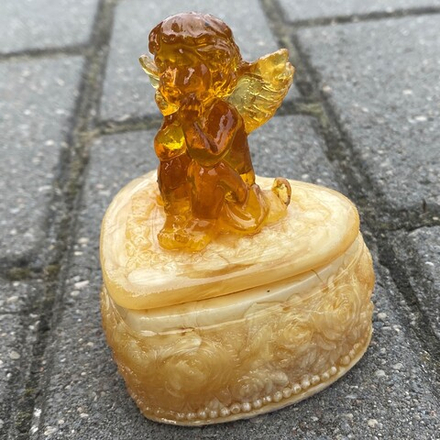 Шкатулка "Сердце" с ангелом