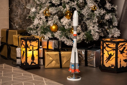 Модель ракеты-носителя "Союз" (грузовой) 1:72