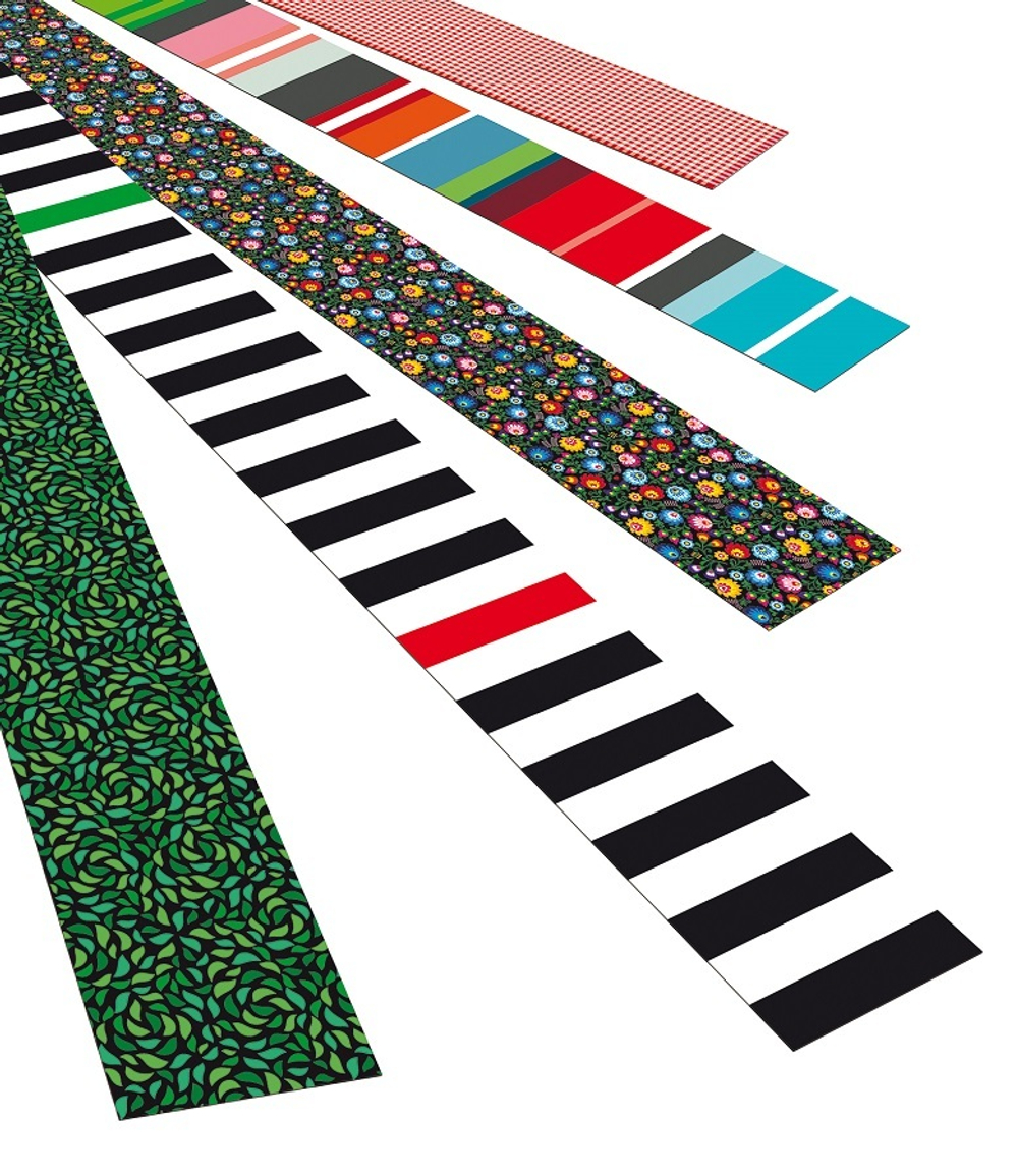 Наклейка на раму велосипеда marie